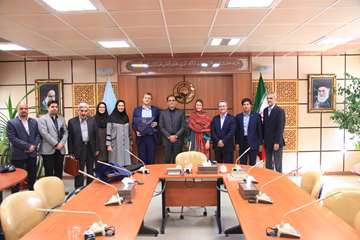 دیدار نمایندگان صلیب سرخ با رئیس دانشگاه